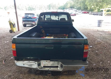 1999 Toyota Tacoma from USA, damaged, VIN 4TAVL52N0XZ567975